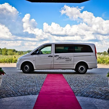 Hotel Sportwerk Tyniec Maly Dış mekan fotoğraf