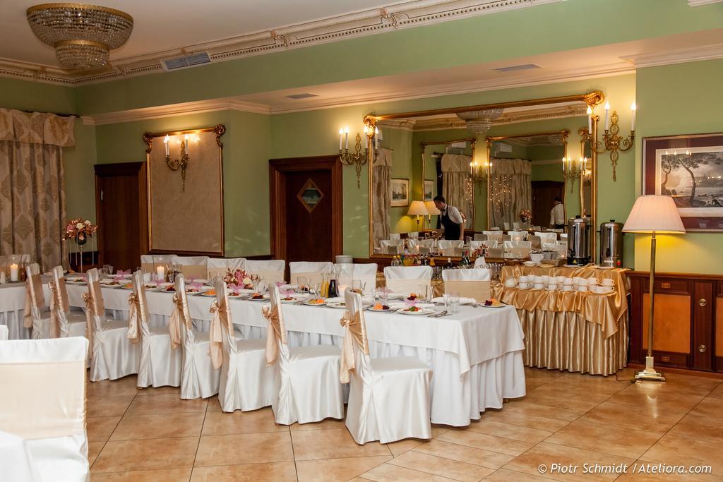 Hotel Sportwerk Tyniec Maly Dış mekan fotoğraf