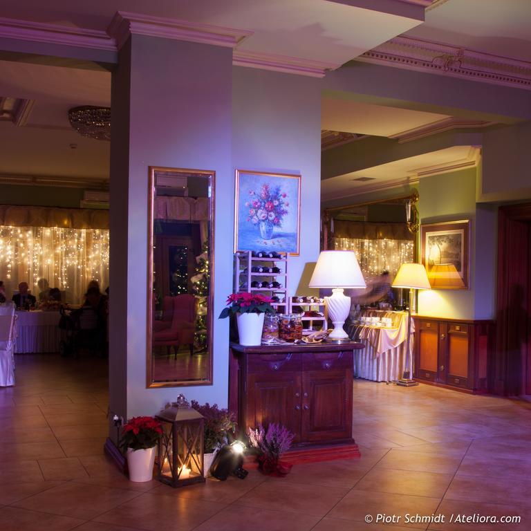 Hotel Sportwerk Tyniec Maly Dış mekan fotoğraf
