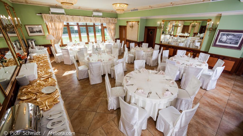 Hotel Sportwerk Tyniec Maly Dış mekan fotoğraf
