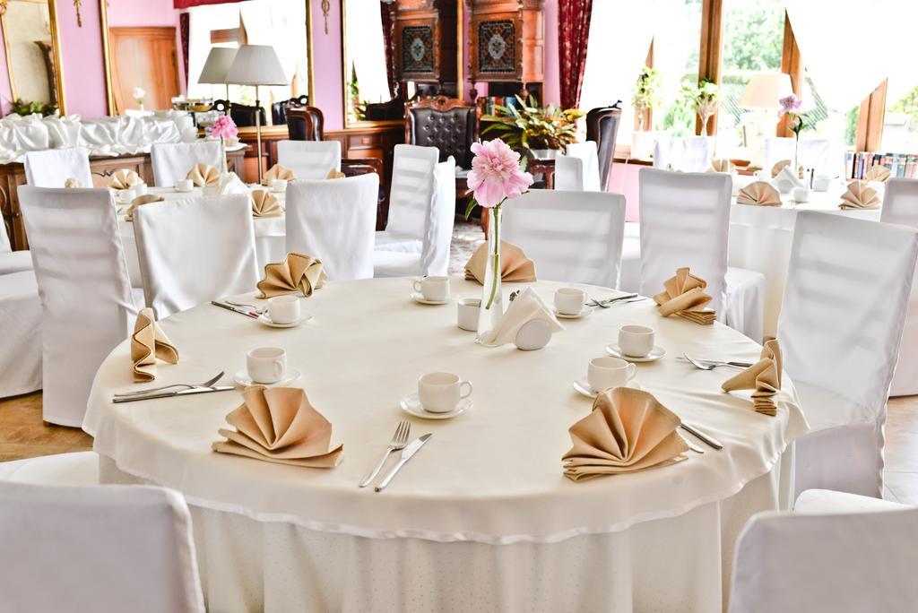 Hotel Sportwerk Tyniec Maly Dış mekan fotoğraf